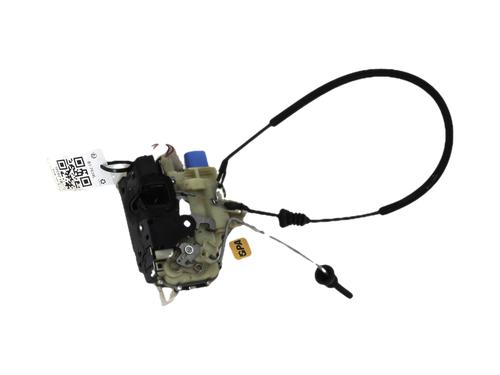 Cerradura puerta delantera derecha Cerradura puerta delantera derecha VW POLO IV (9N_, 9A_) 1.4 16V (80 hp) 37016944 37016944