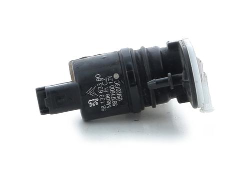 Used Washer pump Washer pump PEUGEOT 5008 II (MC_, MJ_, MR_, M4_) 1.2 THP (MRHNYH, MRHNYW, MRHNSJ, MRHNSU, MRHNSM) (131 hp) 33420407 33420407