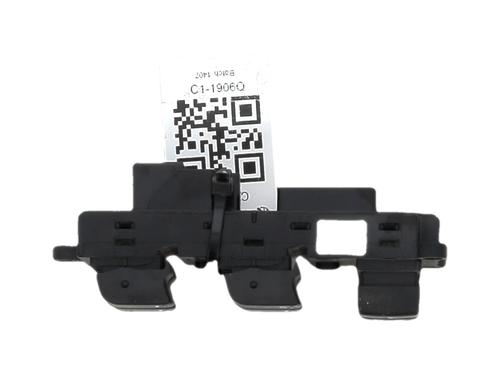 Venstre fortil elrude kontakt Venstre fortil elrude kontakt SUZUKI VITARA (LY) 1.6 AllGrip (APK 416) (120 hp) 36211957 36211957