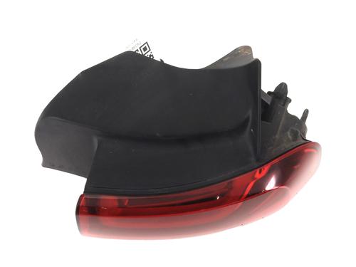 Used Right taillight CITROËN C4 CACTUS 1.2 THP 110 (110 hp) 31577717