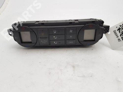 Used Climate control Climate control FORD FOCUS C-MAX (DM2) 2.0 TDCi (133 hp) 10472433 10472433