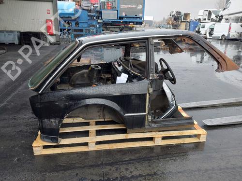 Andre BMW 3 (E30) 318 i (105 hp) 31152301