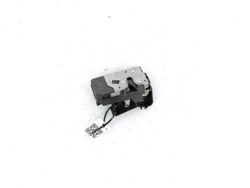 Høyre foran lås OPEL VIVARO A Van (X83) 2.0 CDTI (F7) (114 hp) 15288923