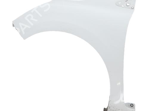 Używane Błotnik przedni lewy RENAULT CLIO IV (BH_) 1.5 dCi 75 (75 hp) 30094345