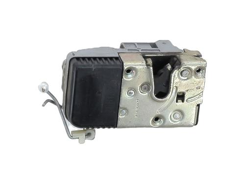 Used Front left lock PEUGEOT 307 (3A/C) 2.0 HDi 90 (90 hp) 29964589