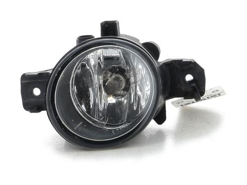 Used Right front fog light Right front fog light NISSAN X-TRAIL I (T30) 2.2 dCi 4x4 (136 hp) 33809309 33809309