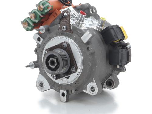 Used Alternator PEUGEOT 3008 I MPV (0U_) [2009-2017]  32201471