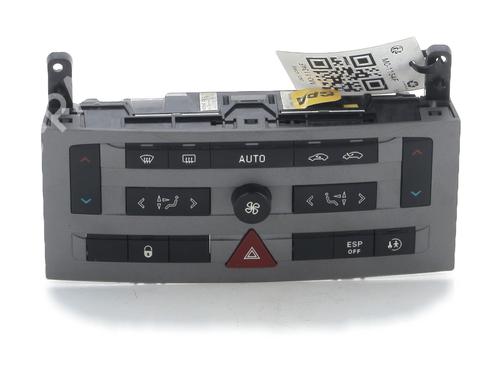 Commande Chauffage PEUGEOT 407 (6D_) 2.0 HDi 135 (6DRHRH, 6DRHRE, 6DRHRG, 6DRHRJ) (136 hp) 33110861