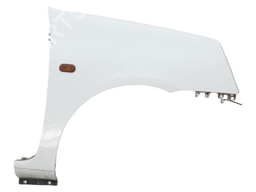 right-front-fenders-renault-clio-ii-bb_-cb_-1998-1999-2000-2001-2002-2003-2004-2005-2006-2007-2008-2009-2010-2011-2012-2013-2014-2015-2016-32434413 main image