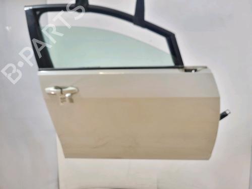 right-front-door-vw-golf-vii-5g1-bq1-be1-be2-2012-2013-2014-2015-2016-2017-2018-2019-2020-2021-36209711 main image