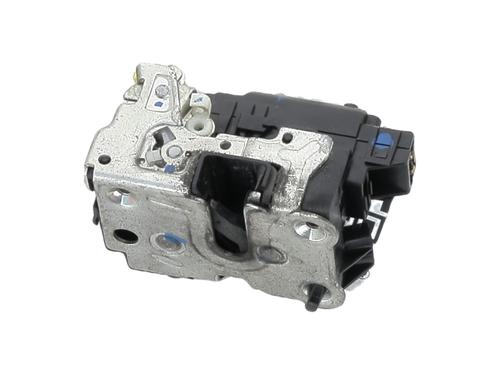 Used Front left lock Front left lock IVECO DAILY V Platform/Chassis 29S13, 29L13, 29L13D, 35S13, 35C13D, 40C13 (126 hp) 33713374 33713374