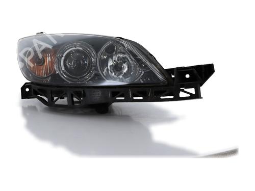 Used Right headlight MAZDA 3 (BK) 2.0 (BKEP) (150 hp) 30048607