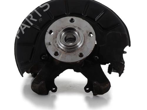 Fusee links voor VW GOLF PLUS V (5M1, 521) 1.4 16V (80 hp) 31057043