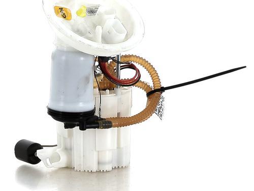 Used Fuel pump BMW 2 Coupe (F22, F87) M2 Competition (411 hp) 19402862