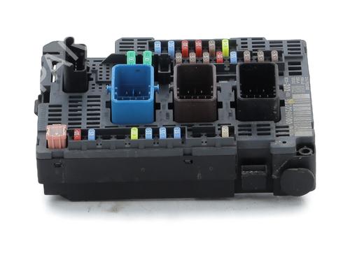 Used Fuse box Fuse box PEUGEOT 308 II (LB_, LP_, LW_, LH_, L3_) 1.6 GTi (L35GNH) (272 hp) 33745233 33745233