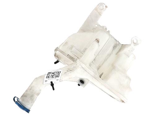 Windscreen washer tank TOYOTA YARIS (_P9_) 1.3 VVT-i (SCP90_, SCP90R) | BP30334925C113
