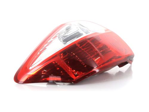 Venstre baglygte TOYOTA AURIS (_E15_) 2.0 D-4D (ADE150_, ADE150R) | BP30312686C34