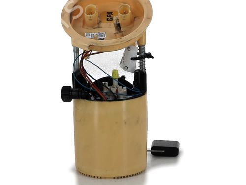 Używane Pompa paliwa BMW X1 (E84) xDrive 20 d (177 hp) 30894930