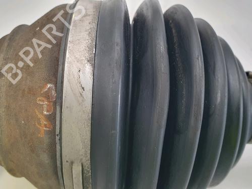 Used Right front driveshaft VW CADDY III MPV (2KB, 2KJ, 2CB, 2CJ) [2004-2016]  28573522