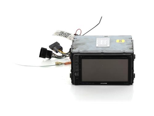 Used Radio Radio MITSUBISHI L200 / TRITON (KA_T, KB_T) 2.5 DI-D 4WD (KB4T) (136 hp) 33732904 33732904