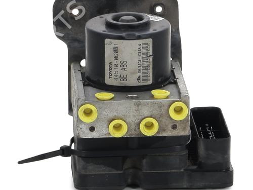 ABS pump TOYOTA YARIS (_P9_) 1.3 VVT-i (SCP90_, SCP90R) | BP30141161M43