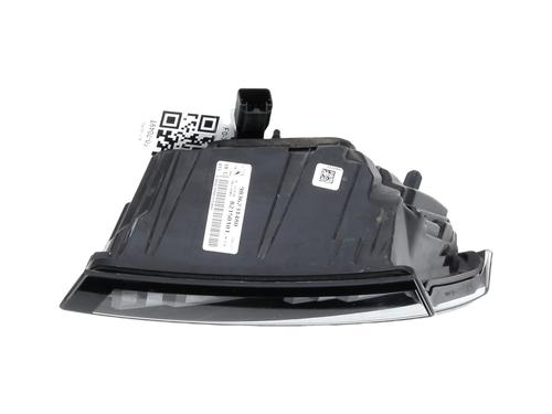 Left tailgate light PEUGEOT 3008 II SUV (MC_, MR_, MJ_, M4_) 1.5 BlueHDi 130 | BP30165764C79