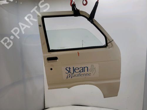 Used Right front door PIAGGIO PORTER Platform/Chassis 1.3 (71 hp) 28008046