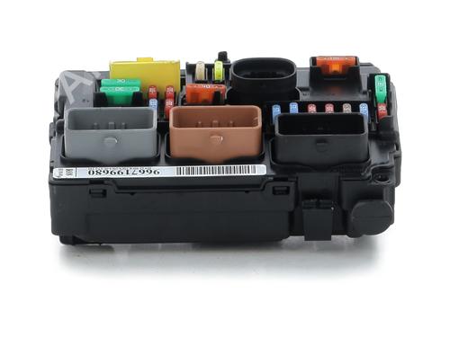 Used Fuse box Fuse box CITROËN C3 II (SC_) 1.4 HDi 70 (SC8HZC, SC8HR0, SC8HP4) (68 hp) 35718345 35718345