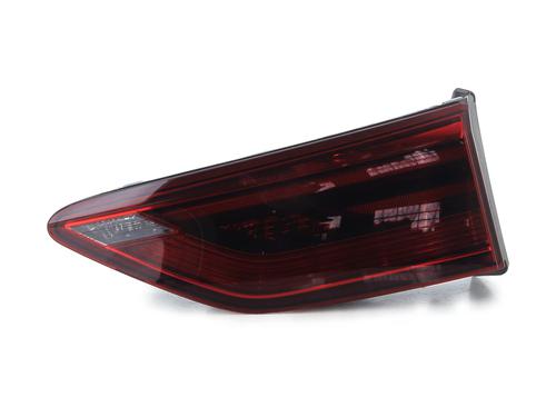 right-tailgate-light-vw-golf-viii-cd1-da1-2019-31986035 main image