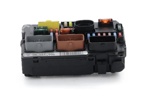 Used Fuse box Fuse box 37228430 37228430