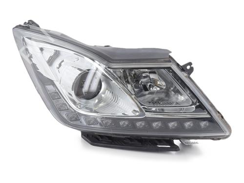 Used Right headlight Right headlight 37680247 37680247