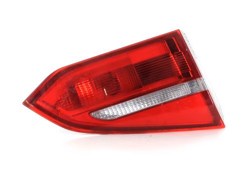 Farolim esquerdo da mala FORD FOCUS III Turnier 1.5 TDCi ECOnetic (105 hp) 31749956