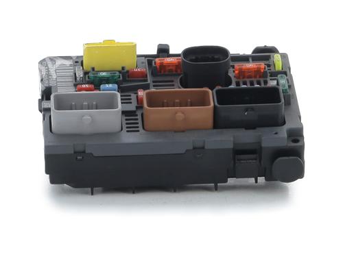 Used Fuse box Fuse box PEUGEOT 308 SW I (4E_, 4H_) 1.6 HDi (92 hp) 33229975 33229975