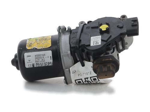 Used Front wiper motor DACIA SANDERO II TCe 90 (B8M1, B8MA, B8AC) (90 hp) 29820185