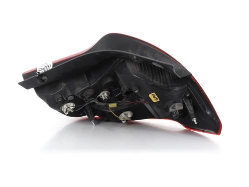 Left taillight SSANGYONG KORANDO (CK) 2.2 Xdi | BP37627109C34 - Image 4