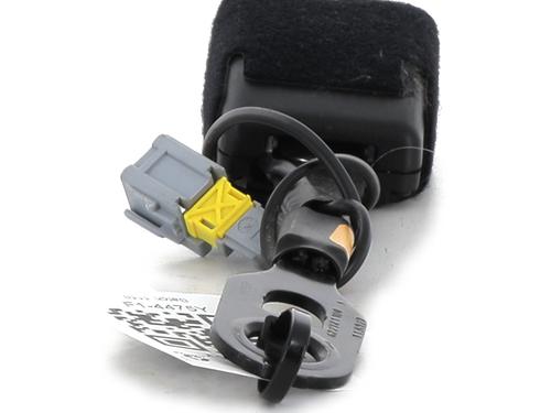 Seat buckle PEUGEOT 2008 I (CU_) 1.2 THP 110 / PureTech 110 | BP29931941I32