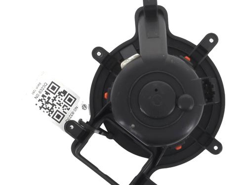 Used Heater blower motor Heater blower motor PEUGEOT 5008 (0U_, 0E_) 1.6 HDi (112 hp) 33159545 33159545