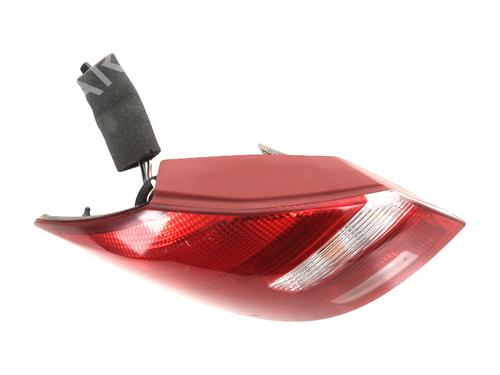 Achterlicht links SKODA FABIA II (542) 1.6 TDI (105 hp) 31122486