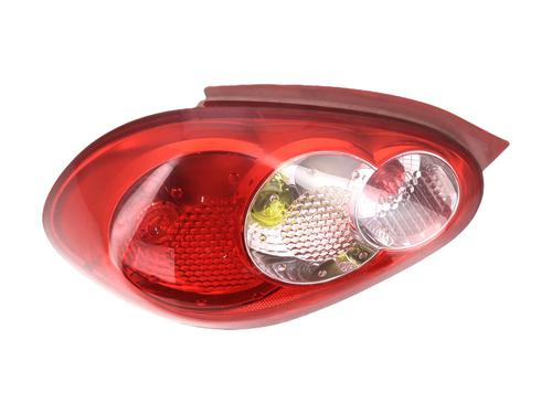Używane Lampa tylna lewa TOYOTA AYGO (_B1_) 1.0 (KGB10_, KGB10R) (68 hp) 30693585