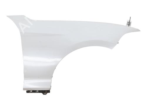 Used Right front fenders Right front fenders BMW 1 (F20) 116 d (116 hp) 33419940 33419940