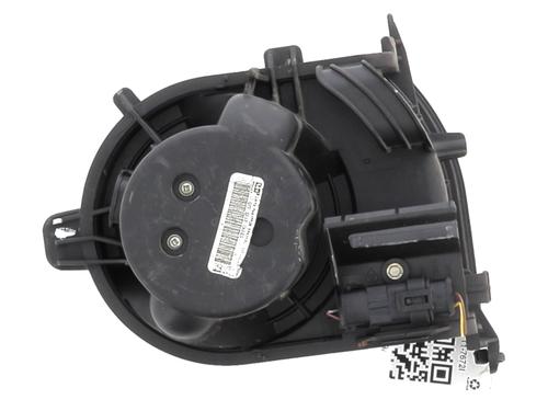 Motor da chauffage RENAULT CLIO II (BB_, CB_) 1.4 16V (B/CB0P, BB13) (98 hp) 31373101