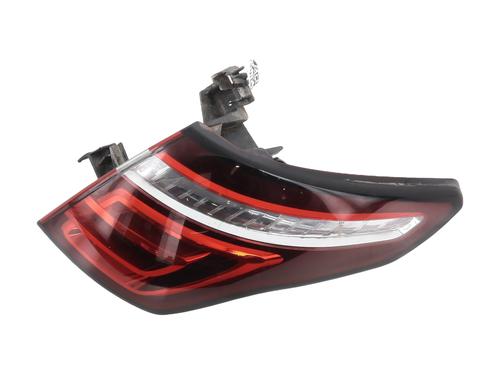 right-taillight-citroen-c4-picasso-i-mpv-ud_-2006-2007-2008-2009-2010-2011-2012-2013-2014-2015-34231378 main image