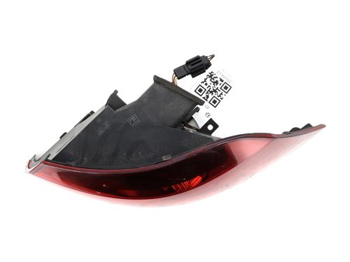 Used Right taillight Right taillight 37065145 37065145