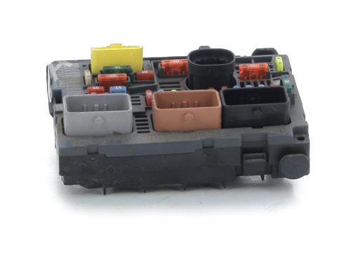 Used Fuse box Fuse box CITROËN C5 III (RD_) 2.0 HDi 165 (RDRHHA, RDRHH8) (163 hp) 33280698 33280698
