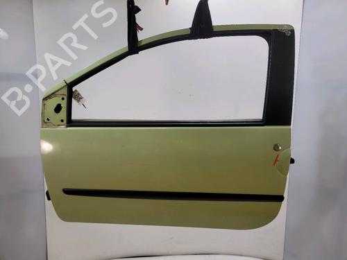 Puerta delantera izquierda RENAULT TWINGO II (CN0_) 1.5 dCi (CN0E) (64 hp) 30632829