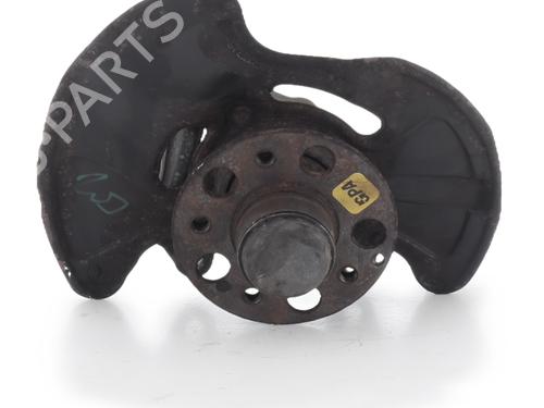 Used Left front steering knuckle Left front steering knuckle MERCEDES-BENZ C-CLASS (W203) C 220 CDI (203.008) (150 hp) 34575917 34575917