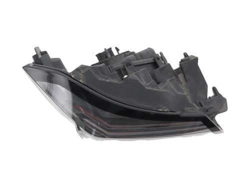 Used Left taillight PEUGEOT 208 II (UB_, UP_, UW_, UJ_) 1.2 Hybrid 100 (101 hp) 31284818