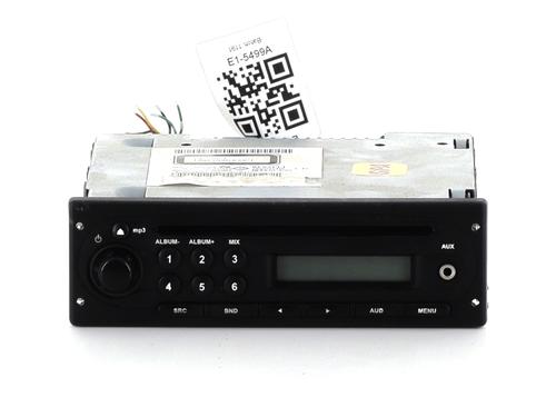 bilradio-dacia-duster-hs_-2010-2011-2012-2013-2014-2015-2016-2017-2018-31577903 main image