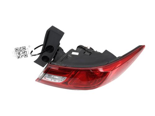 Used Right taillight Right taillight RENAULT CLIO IV (BH_) 1.5 dCi 90 (90 hp) 40058354 40058354