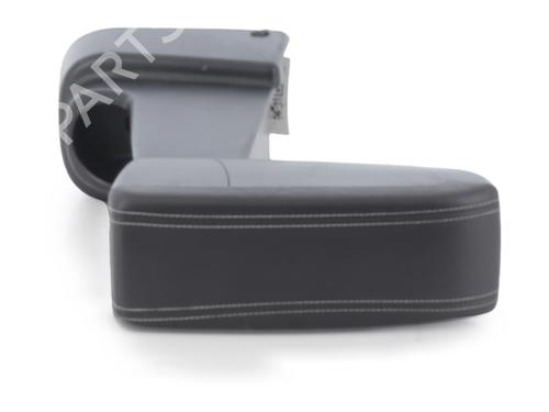 Used Armrest / Center console Armrest / Center console 39224211 39224211